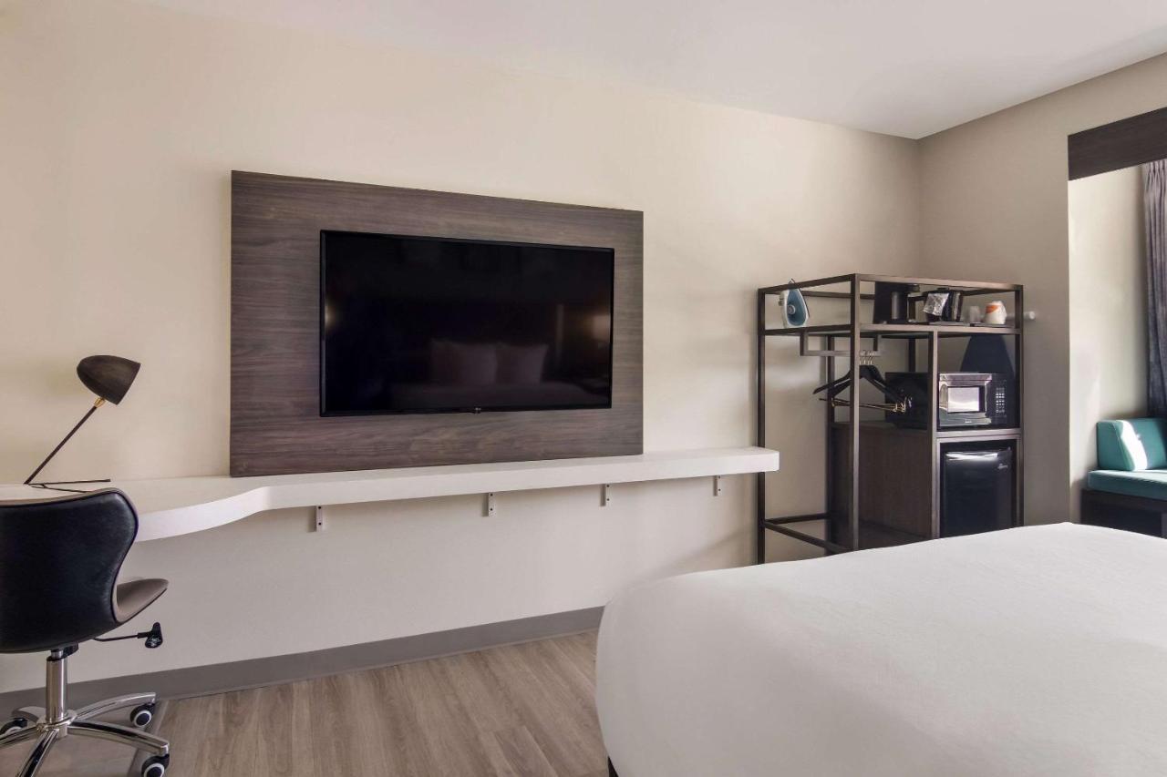 Sleep Inn & Suites Clarion, Pa Near I-80 ภายนอก รูปภาพ