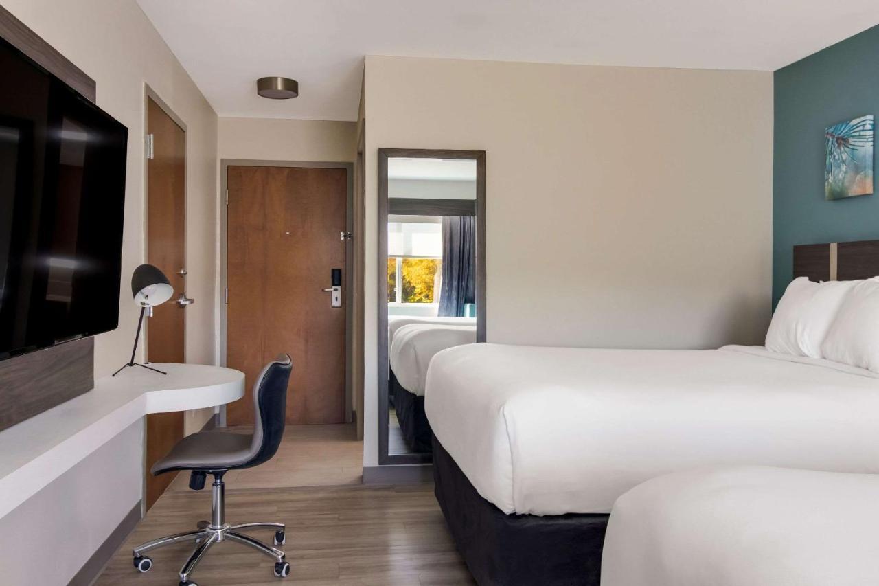 Sleep Inn & Suites Clarion, Pa Near I-80 ภายนอก รูปภาพ